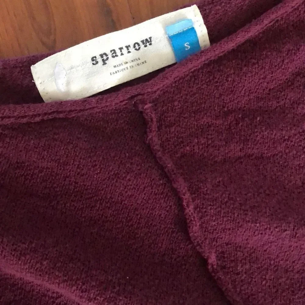 Sparrow Anthropologie Burgundy light knit sweater oversize trapeze bottom size s